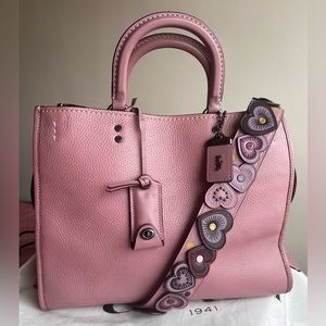 Coach Rogue - Dusty Rose with Heart Strap
